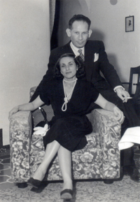 Los esposos, Stefan y Renée Lantos, ya radicados en Guatemala. (1953).